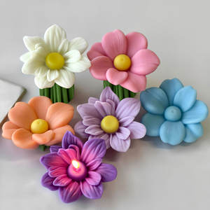 Moules à bougies à fleurs décoratives Fabriquez votre propre <span class=keywords><strong>cire</strong></span> <span class=keywords><strong>parfumée</strong></span> Bougies florales en résine Moules à bougies en <span class=keywords><strong>cire</strong></span> florale - Product Image 1