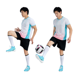 Verkopende 100% Polyester Heren-En Damesvoetbal Trainingskleding Nieuw Ontwerp Ademende Voetbalshirts Op Maat - Product Image 6
