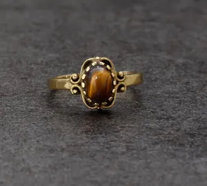 Anillo de Latón chapado en oro de 18 quilates de moda para mujer al por mayor, accesorio de joyería de moda con piedras preciosas de ojo de tigre ovalado - Product Image 2