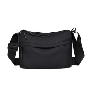 Nouveau sac à bandoulière pour homme en tissu Oxford uni tendance, sac messager minimaliste à grande capacité, imperméable et tendance - Product Image 2