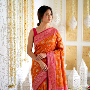 Sari de Seda Suave Banarasi con Tejido Jaal Zari en Contraste, para Fiestas Tradicionales, Sin Arrugas, Protección Solar - Product Image 1