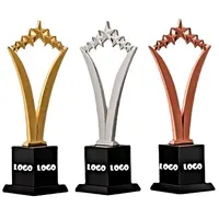 Custom Made Creative Star Awards Ceremony Uitdaging Cup Display Decoraties Grappige Custom Blank Trofeeën Metalen Kristallen Trofee