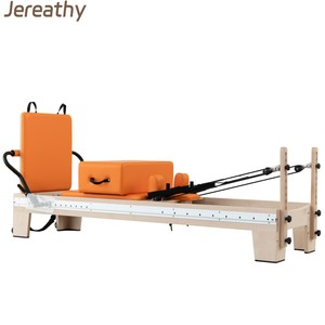 Jereathy Reformer en bois de différentes couleurs, Pilates Reformer pour la maison, tendance industrielle 2026, Reformer professionnel à piste complète - Product Image 1