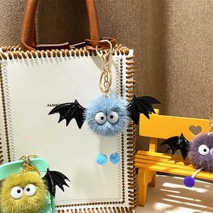 Porte-clés en peluche Petit Monstre 14 cm, pendentif mignon en forme de chauve-souris pour sacs à dos et clés, petit cadeau amusant, breloque animale - Product Image 4