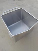 Équipement de transformation de volaille en acier inoxydable 304 de 200 litres / chariot avec roues pour le transport de la viande