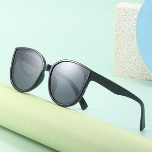 Gafas de Sol Polarizadas con Diseño de Ojo de Gato, Unisex, Protección UV400, Montura de PC, Lentes TAC, Protección Solar para Ciclismo, Conducción y Actividades al Aire Libre - Product Image 5