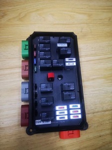 สำหรับอะไหล่รถปั๊มคอนกรีต A810201206111 กล่องควบคุมไฟฟ้ากลางแบบใหม่ รับประกัน 6 เดือน ผลิตในจีน - Product Image 5