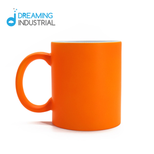 แก้วกาแฟเซรามิกเคลือบด้านสีส้มขนาด 11 ออนซ์ แบบซับลิเมชั่น แก้วนีออน - Product Image 4