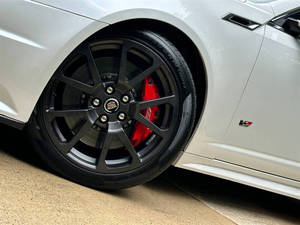 Venta al por Mayor de Autos Usados Baratos, <span class=keywords><strong>Cadillac</strong></span> <span class=keywords><strong>CTS</strong></span>-V Coupé 2015, Techo Corredizo, Asientos de Cuero, Asientos con Calefacción, Controles de Audio, Volante a la Izquierda, Euro III - Product Image 4