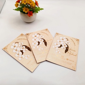 Cartes d'invitation de <span class=keywords><strong>mariage</strong></span> personnalisées exquises, estampage à chaud, gaufrage, impression offset, carton spécial doré, cartes haut de gamme, logo - Product Image 3