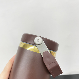 <span class=keywords><strong>Prix</strong></span> usine <span class=keywords><strong>Chocolat</strong></span> Plaqué Or 30oz Tasse À Café Avec Flip Top Paille Pour Laser Gravure Poudre Enduit Gobelet Bouteille D'eau - Product Image 6