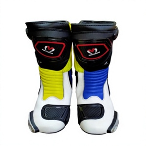 Botas de Motocicleta de Media Pantorrilla de Alta Calidad en PU/Plástico, con Cierre de Cremallera, Impermeables, Transpirables, para Hombre y Mujer, para Todas las Temporadas - Product Image 3
