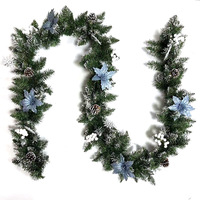 Guirlande de Noël en PVC dense rouge avec lumières, style européen, décorations de porte suspendues, poinsettia, baies et pommes de pin