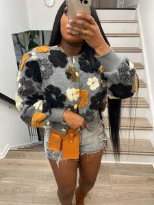 G0562 Vente en gros de vêtements pour femmes Manteau court à simple boutonnage <span class=keywords><strong>Veste</strong></span> d'hiver épaisse Vestes florales vintage Vestes pour femmes à la mode - Product Image 4