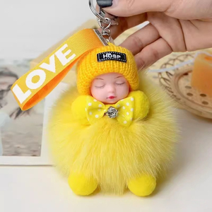 Porte-clés en peluche doux et mignon, forme 3D, design <span class=keywords><strong>de</strong></span> dessin animé, cadeau d'affaires haut <span class=keywords><strong>de</strong></span> gamme pour les boutiques <span class=keywords><strong>de</strong></span> bébés et les magasins <span class=keywords><strong>de</strong></span> maternité - Product Image 1