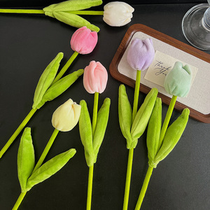 Boneka Bunga Tulip Gaya INS, Pola Bunga dari Berbagai Kain dengan Bentuk Kustom untuk Dekorasi Aksesoris Pernikahan - Product Image 4