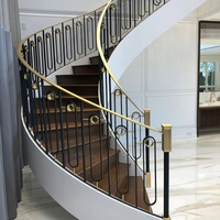 Escalier en colimaçon moderne en acier marbré personnalisable pour usage commercial intérieur Verre durable en fonte Design antique pour moderne