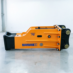 Casse-pierre hydraulique de type boîte SB70 avec moteur pour excavatrices de 16 à 21 tonnes, neuf, pour la construction et la démolition - Product Image 1