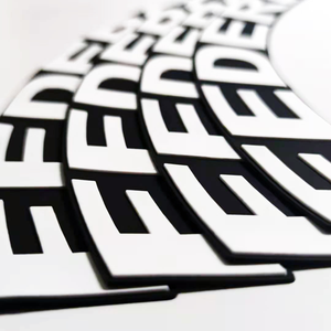 Nouveau design d'autocollants pour pneus de <span class=keywords><strong>moto</strong></span> personnalisés étiquettes adhésives pour pneus autocollants pour logo de pneus de <span class=keywords><strong>moto</strong></span> - Product Image 4