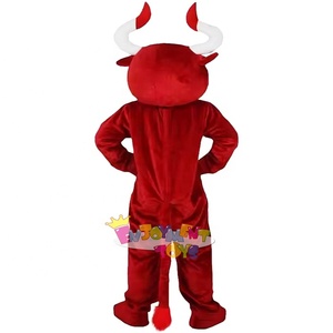 Usine de Guangzhou Costume de mascotte de vache CE Ensemble de cosplay de taureau adulte Ensemble de poupée de vache rouge habillage exquis de Festival d'Halloween de Noël - Product Image 4
