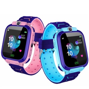 Montre connectée pour enfants 2G avec GPS Tracker, mini téléphone, appel/SOS/caméra, montre carrée de dessin animé pour garçons et filles, cadeau d'anniversaire ou de Noël - Product Image 1