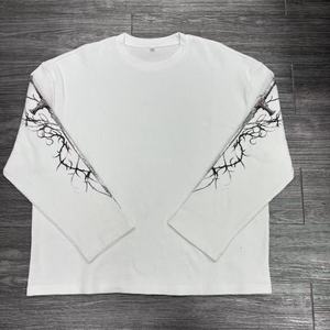 T-shirt Termica Personalizzata a Maniche Lunghe in Maglia Waffle da 200 Grammi, Effetto Distressed, Anti-Piega, Stile Streetwear, Stampa Boxy - Product Image 4