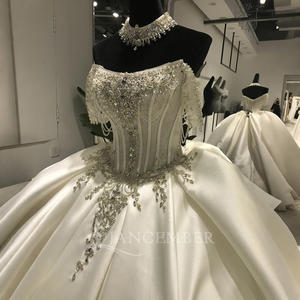 Pour LSYX04 robe de bal moderne robe de mariée avec appliques de dentelle florale encolure dégagée chapelle Train parole longueur Satin - Product Image 6