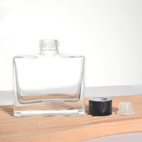 Bouteille en verre rectangulaire pour diffuseur de parfum et d'arômes de 120 ml et 200 ml avec couvercle à vis et bouchon