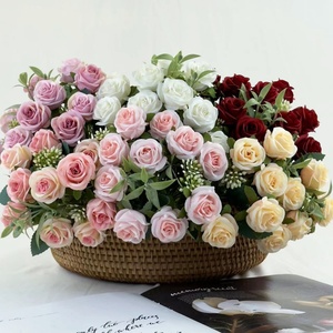Bouquet de mariée en fleurs artificielles en gros, petite composition florale, roses de haute qualité - Product Image 4