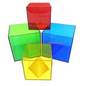 Comay Caja <span class=keywords><strong>de</strong></span> almacenamiento <span class=keywords><strong>de</strong></span> acrílico personalizada Caja <span class=keywords><strong>de</strong></span> regalo cuadrada <span class=keywords><strong>transparente</strong></span> portátil 5x5 o 10 X10 con tapa Colores personalizables - Product Image 2