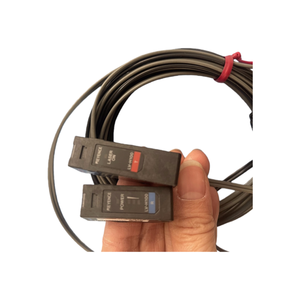 เซ็นเซอร์เลเซอร์ดิจิตอล KEYENCE LV-H100 แบบเจาะทะลุ ชนิดตรวจจับพื้นที่ ใช้สำหรับงานโลจิสติกส์และคลังสินค้า - Product Image 2