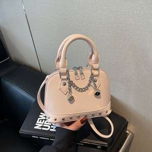 Sac à bandoulière haut de gamme pour femmes, sac à main tendance pour femmes, couleur unie avec rivets - Product Image 3