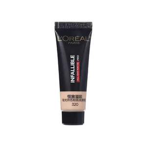 Base de Maquillaje en Crema L'Oreal Paris <span class=keywords><strong>Infallible</strong></span> Pro-Glow Whitening Oil-Control para Piel Seca, Tono Claro, Marfil Clásico, 1 Fl. Oz. - Product Image 2