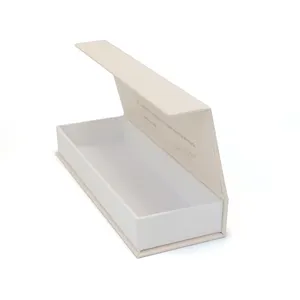 定制磁铁折叠纸紫外线涂层纸板哑光层压豪华磁性带磁铁封闭礼品盒