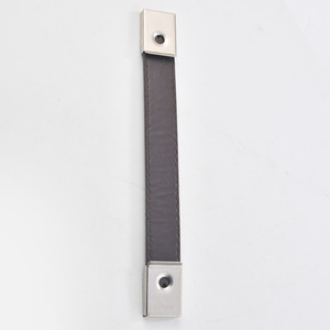 หูหิ้วกระเป๋าหนังสีดำ หูหิ้วเหล็กพกพาสะดวกพร้อมปลายโลหะ - Product Image 1