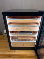 Humidor Commercial 150L pour Cigares, Refroidisseur pour 400-600 Cigares, Refroidissement par Cascade d'Air, Contrôle de la Température et de l'Humidité, Étagères en Bois de Cèdre