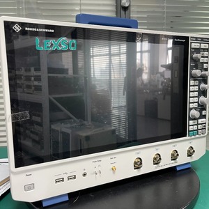 Osciloscopio de Alta Velocidad Rohde & Schwarz RTO64, 1 Millón de Formas de Onda por Segundo xgeqpt - Product Image 1