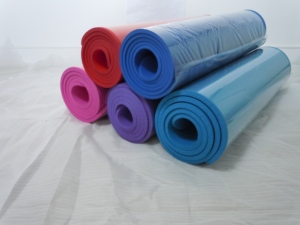 Colchoneta de yoga NBR de 15 mm para uso universal, hecha en Camboya - Product Image 4