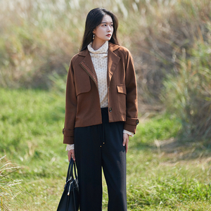 <span class=keywords><strong>Blazer</strong></span> Corto Vintage para <span class=keywords><strong>Mujer</strong></span> con Bordado Folclórico, Solapa y Bolsillos Grandes, <span class=keywords><strong>Chaqueta</strong></span> Corta Oversize de Otoño - Product Image 3