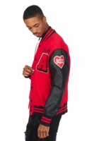 Blouson d'aviateur boutonné avec logo brodé sur mesure veste universitaire à manches en cuir rouge pour hommes à col montant
