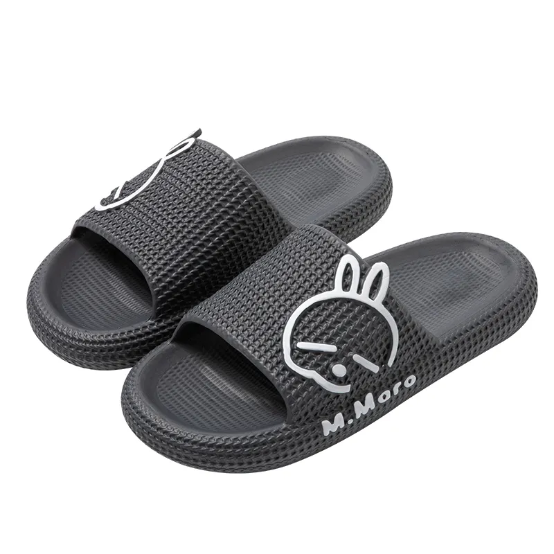 Factory direct sales of summer men's EVA slippers  fashionable home soft sole sandals  new style