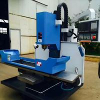 Centre d'usinage CNC VMC7136 3 axes Fraiseuse verticale automatique pour le traitement des métaux Prix compétitif Fraisage VMC