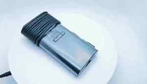 Adaptateur pour ordinateur portable 19,5V 6,67A 4,5*3,0mm 130W pour Dell XPS15 9560 9550 P56F M5510 5530 XPS15 9550 9560 P31F P56F Alimentation électrique - Product Image 6