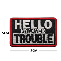 Patchs de slogan de mots anglais amusants personnalisés brodés avec support de boucle de crochet pour la décoration de chapeaux et de sacs à dos de vêtements