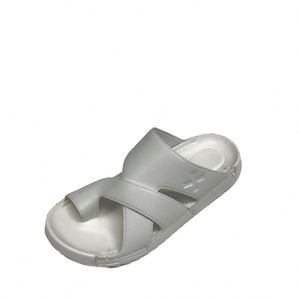 Sandales d'été vintage pour hommes à bout ouvert en similicuir, décontractées, à enfiler, pour la plage, avec logo gaufré, respirantes, pour le sport - Product Image 5