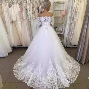 <b>Lace</b> Wedding Dress Ball Gown Tulle Off Shoulder Scalloped Neckline <b>White</b> Vintage Style Natural Waistline - Product Image 3