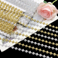 2025 gros pas cher bricolage ethnique danse jupe brillant strass losange garniture chaîne en plastique pour les femmes carnaval Costumes décoration