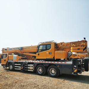 Grúa de Camión con Rodamiento de Giro XCT25L5_Y de 25 Toneladas con Volante a la Derecha en Uzbekistán para la Venta - Product Image 2