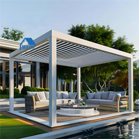 Pergola bioclimatique extérieure en aluminium avec toit à lamelles motorisé électrique pliable