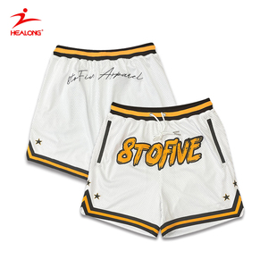 定制男士休闲运动素绣队篮球短裤 - Product Image 2